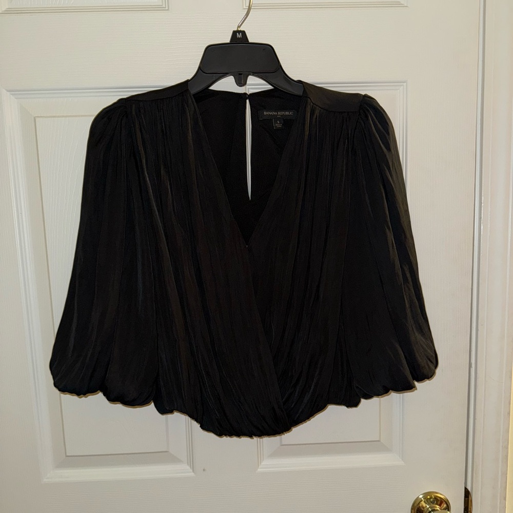 Banana Republic bubble blouse